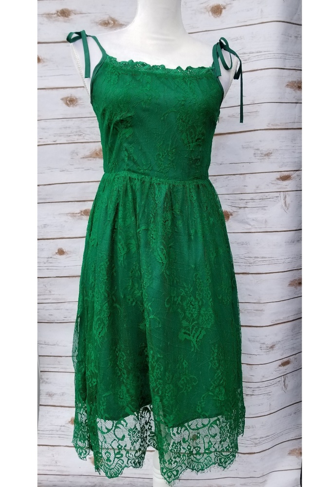 Zero DC Green Lace Dress